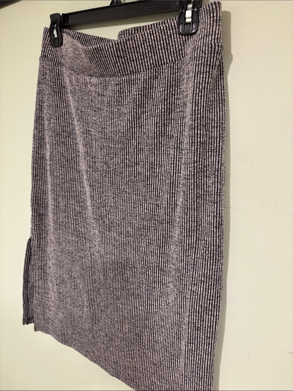 Time and Tru Y2K Ribbed Knit Pencil Skirt in Heather Gray Elastic Waist